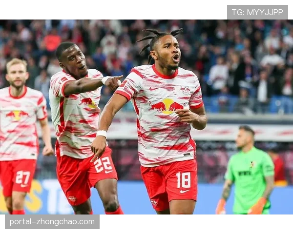 战术板解析:RB莱比锡的高位压迫如何成为德甲最具侵略性的防守武器